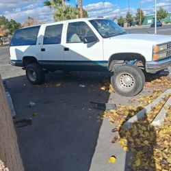 1995 Chevy Sunurban 