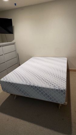 Full sized memory foam mattress