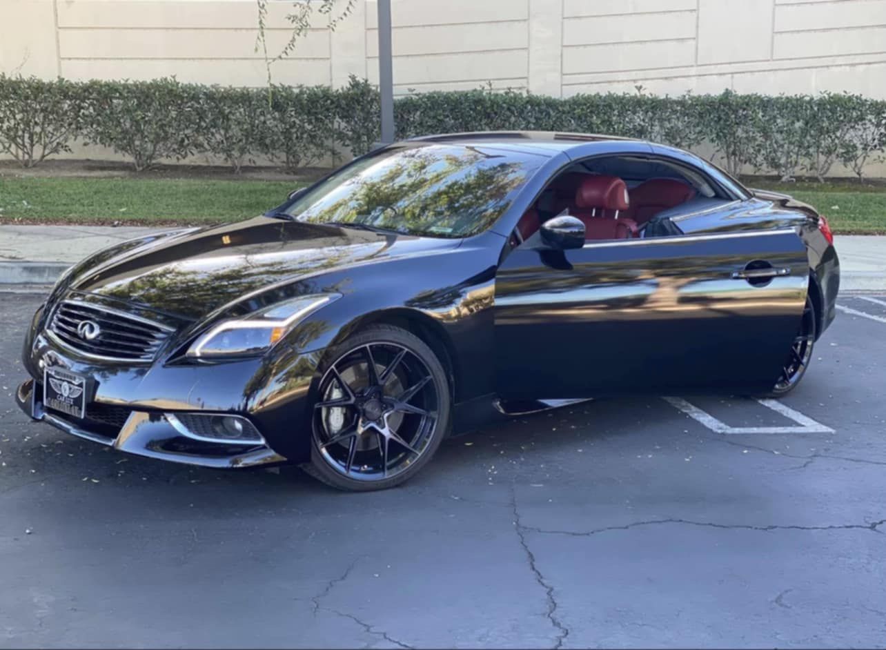 2011 Infiniti G37 Convertible