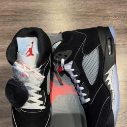 Jordan 5 Metallics
