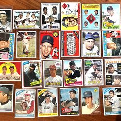 1951 To 1979 Vintage Baseball Card Lot  (56)