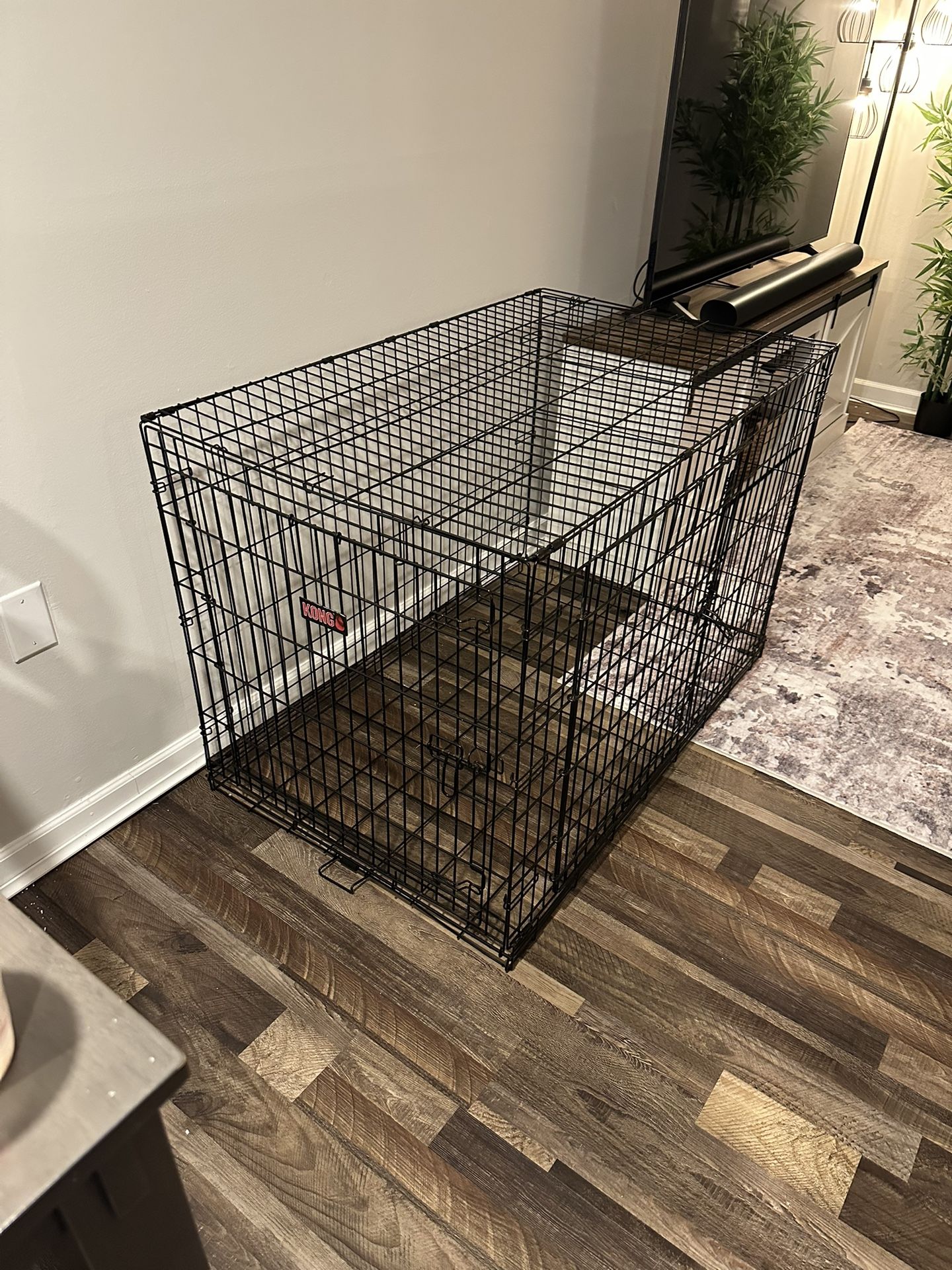 XXL Kong Dog Crate