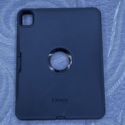 IPad 4th gen otter box case 