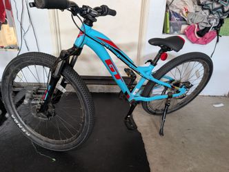 Boys 24" GT Stomper Pro Bicycle