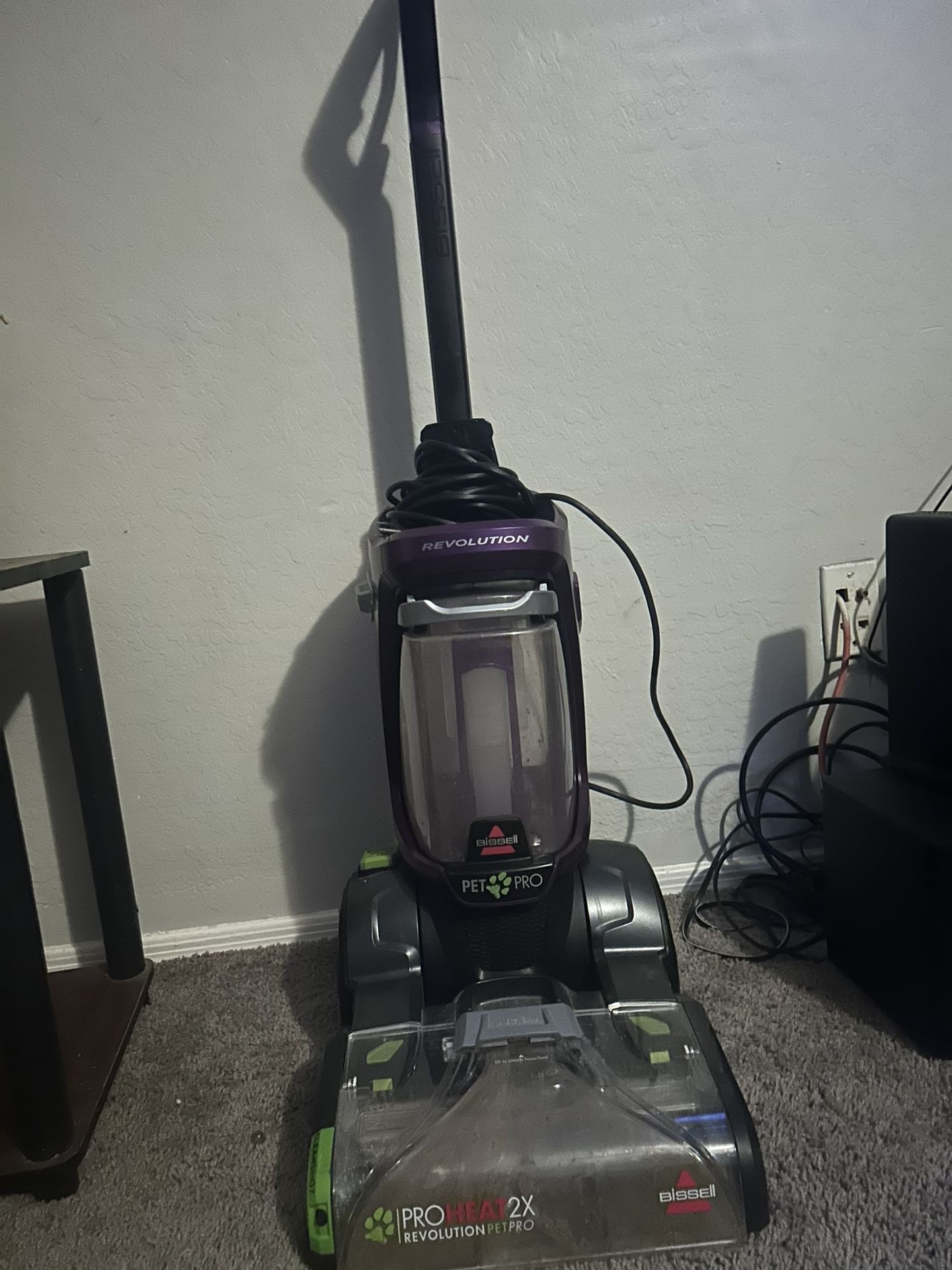 Bissell Carpet Cleaner 