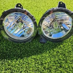 JEEP WILLYS STOCK HEADLIGHTS 2021 