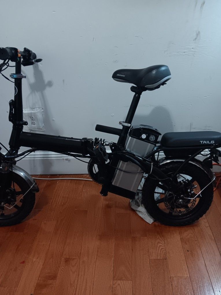 Citi 14 Tailg Bike