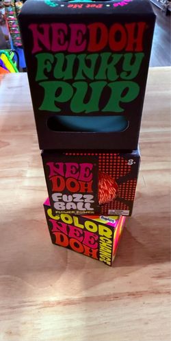 Nee Doh Funky Pup / Fuzz Ball/  Color Change