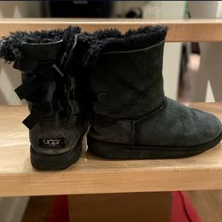 UGG Girls Boots Size 3 Leather Suede Shearling