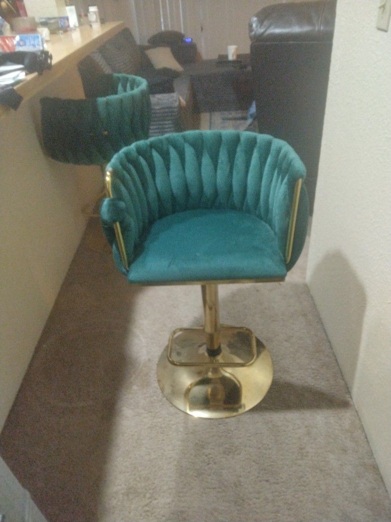Augustible Bar Stools Brand New