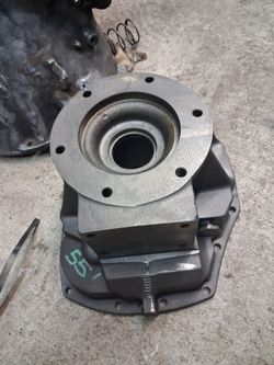 DODGE RAM 5.9L CUMMINS NV5600 4X4 OEM TAILHOUSING