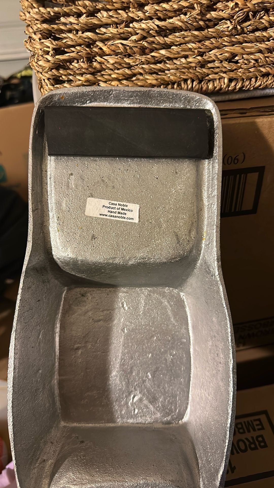 Bottle Display For Threes