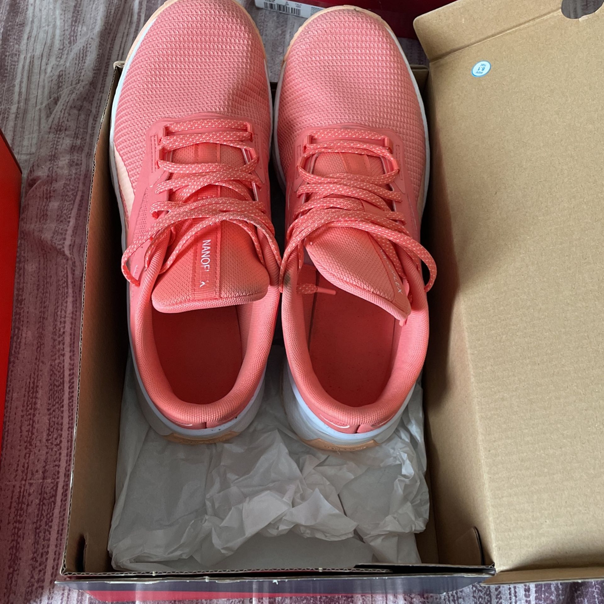 Reebok Nanoflex TR Size 8.5 Womens