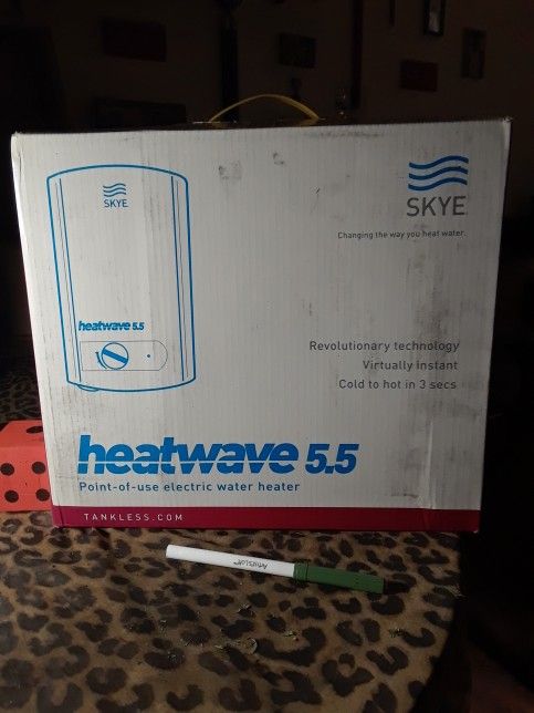 Heatwave 5.5 Water Heater . 240Volt for Sale in Phoenix, AZ - OfferUp
