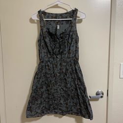 Xhilaration Floral Mini Dress Ruffle Front Button Down Pockets Women's Size M