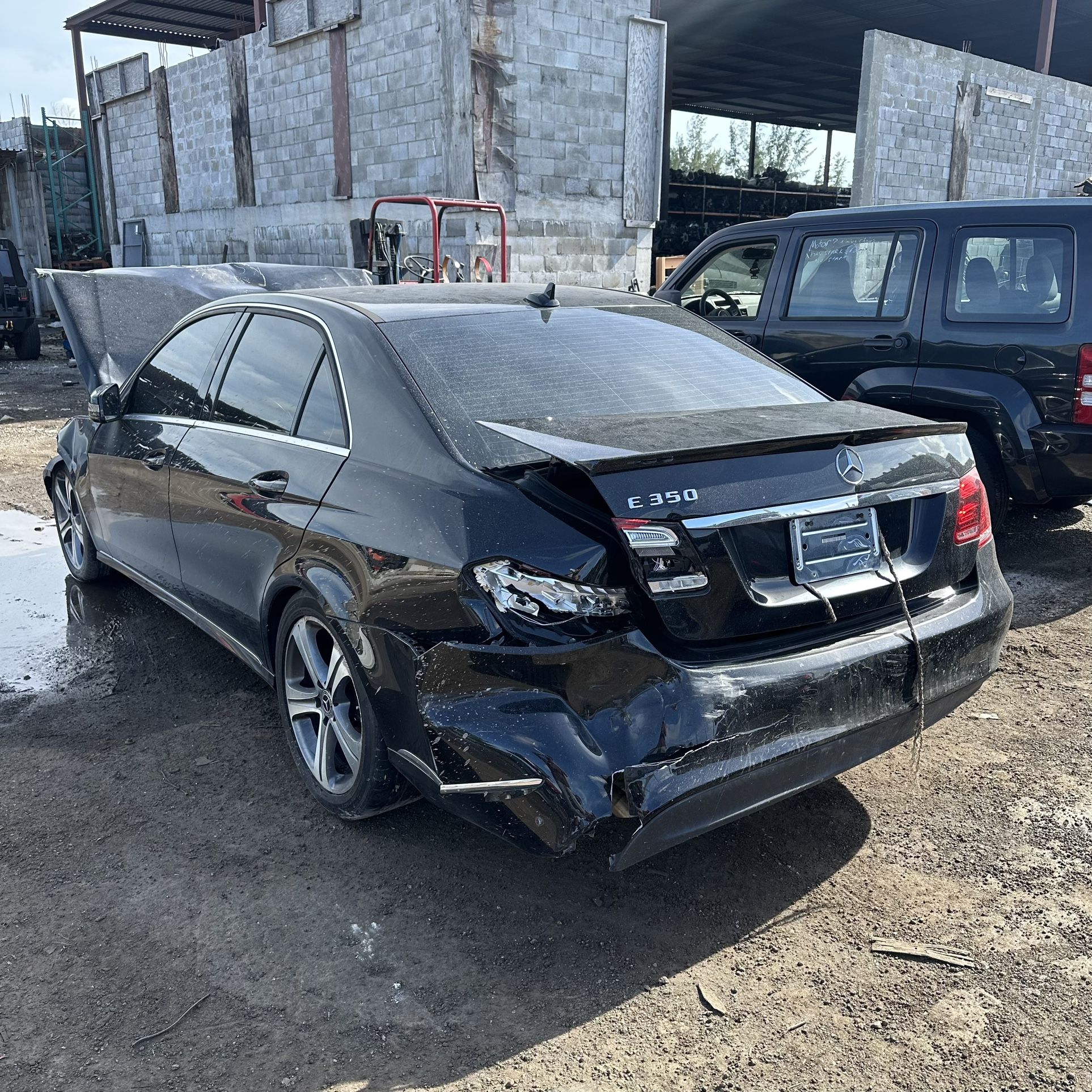 10-13 Mercedes E350 Parts