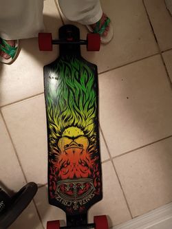 Santa Cruz Lion God Rasta Drop Thru Freeride Longboard Complete.