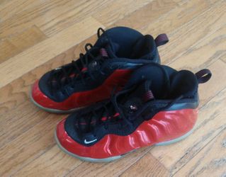 Nike Foamposite Metallic Red