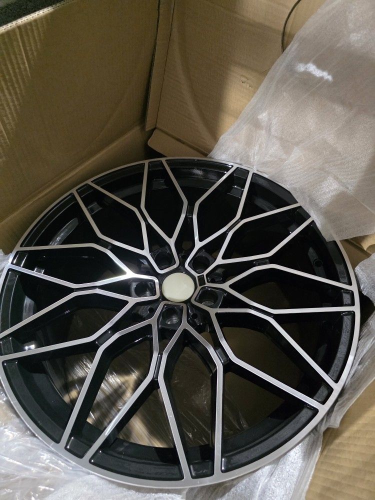 BMW 20' BRAND NEW reps