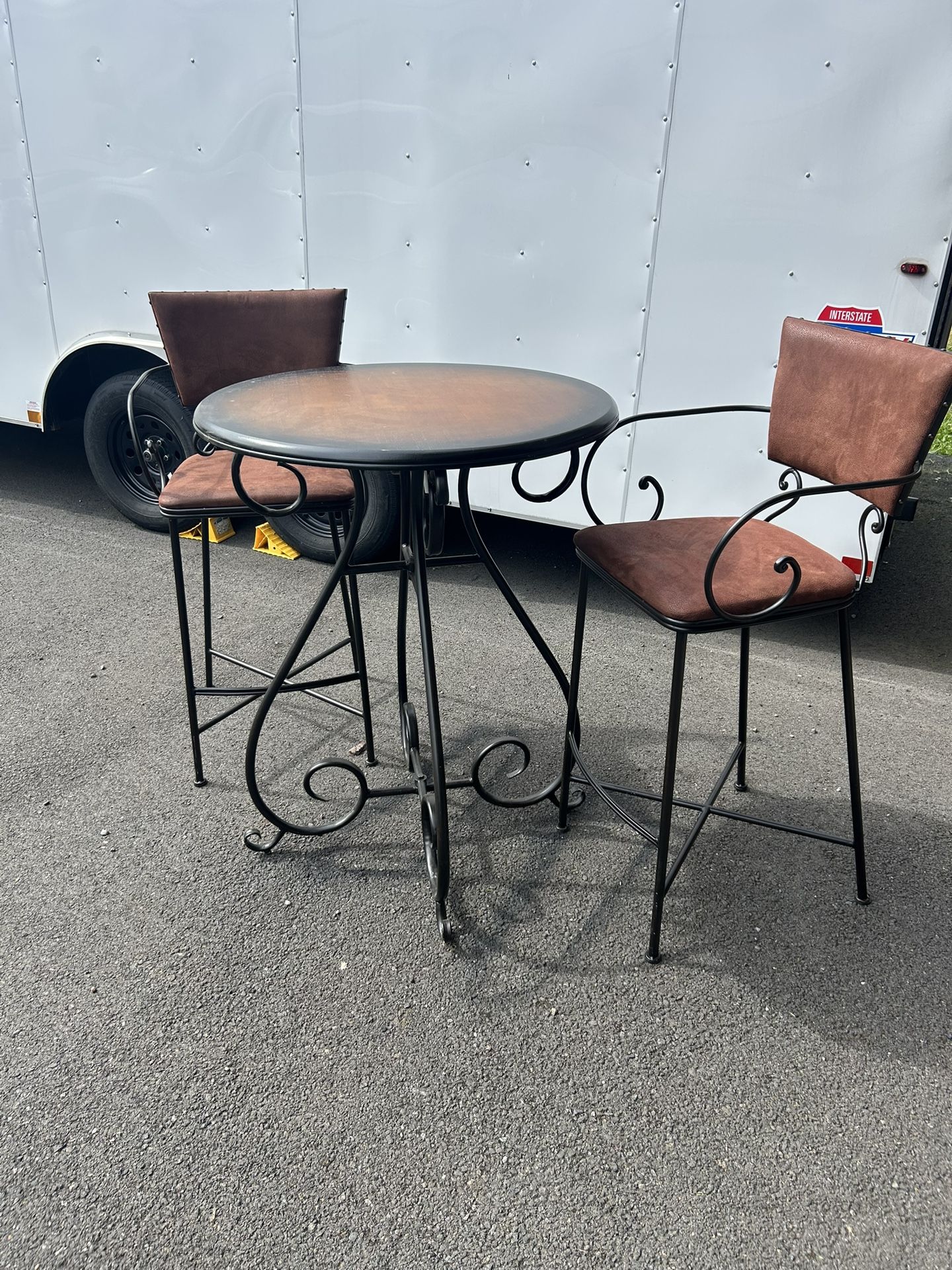Pub Table And Chairs