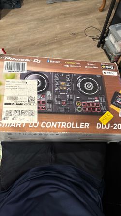 DJ controller