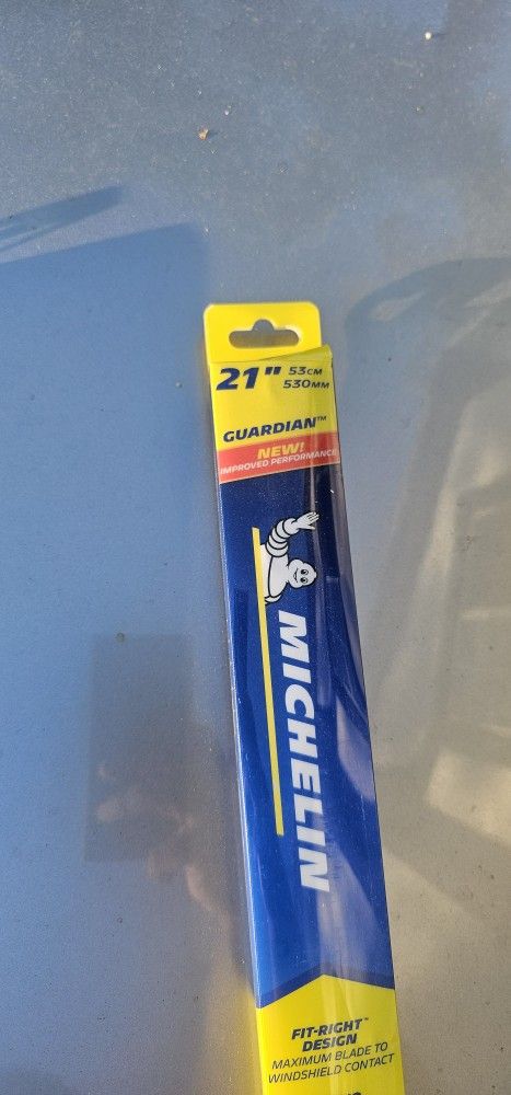 Pair Of Windshield Wipers