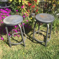 Steal Stools 