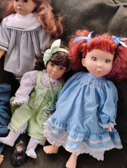 Vintage Doll Collection 