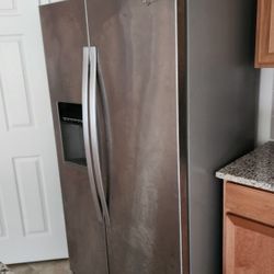 Side By Side Refrigerator 