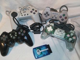PlayStation controllers and memory card