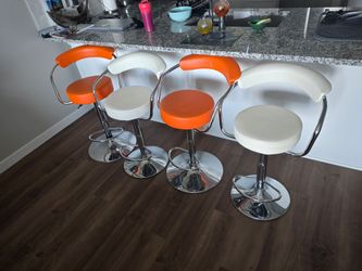 Bar stools excellent condition