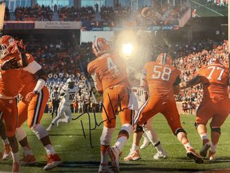100% authentic Deshaun Watson autographed 8X10 photo