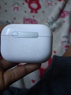 Ear pods white