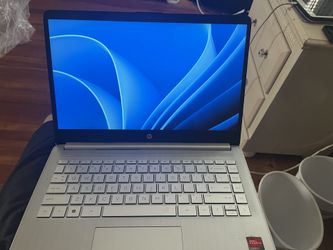 Hp Laptop 3250U