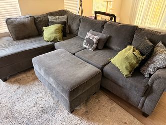 MOVING SALE- Sectional Couch