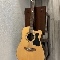 Ibanez Electric Guitar V70CE