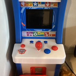 ARCADE 1UP PAW PATROL JR ARCADE  GAME WITH STOOL - EXCELLENT CONDITION!
