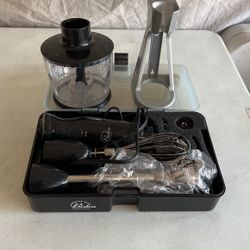 Wolfgang Bistro Electric mixer with all the accessories