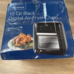 Insignia 10 Qt Black Digital Air Fryer Oven