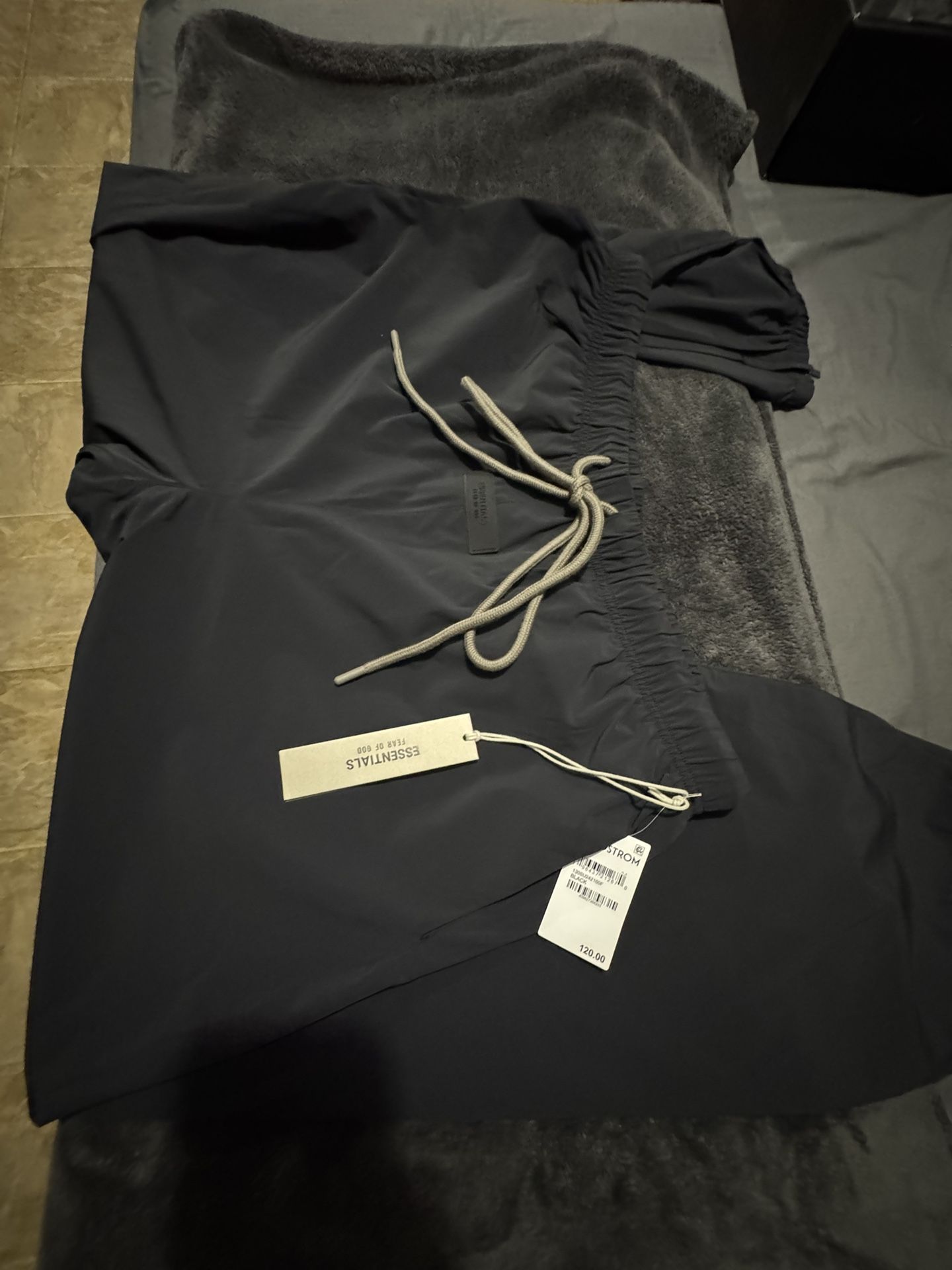 Mens Fear Of God Essentials Windbreaker Pant Sz XL