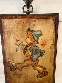 Hummel Wood Plaque Wall Art