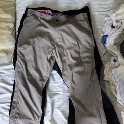 Wrangler Size 44 x 32 cargo pants