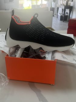 Hermes Size 10 For $150
