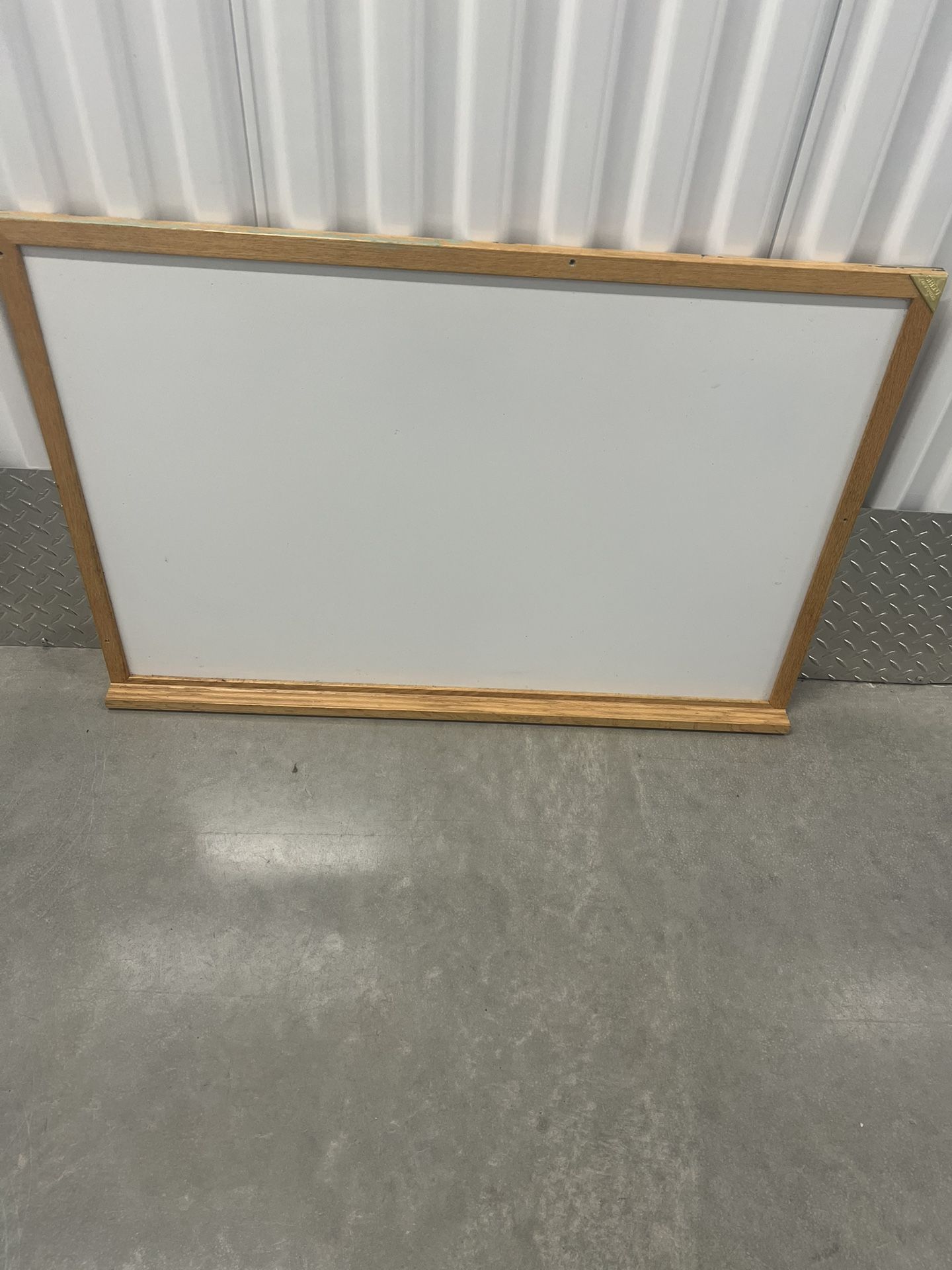 Vintage ghent m1w- 23-0 dry erase white board. Used in very good condition for an 15 year old board. Location below 31705 SR-54 Wesley Chapel, FL 3