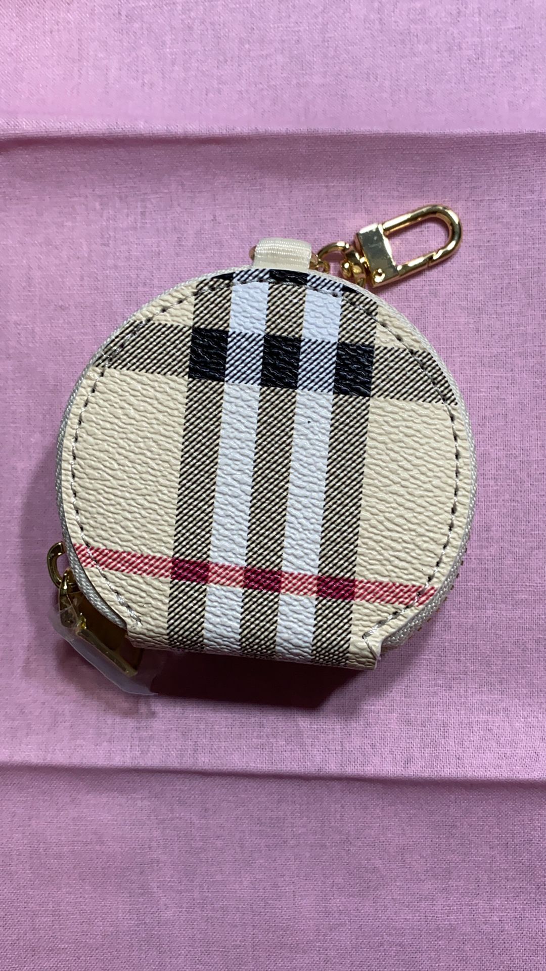 Wallets, Hats, Cardholders, Keychains, Cases