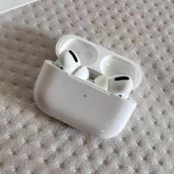 Apple AirPods Pro 