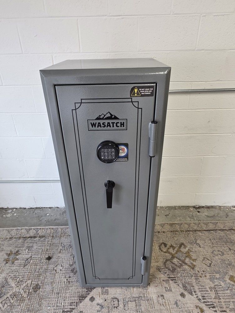 Wasatch 24-Gun Fireproof SAFE LIKE NEW