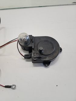 1988 1995 CHEVY GMC C1500 Original Under Hood Retractable Light OEM NICE