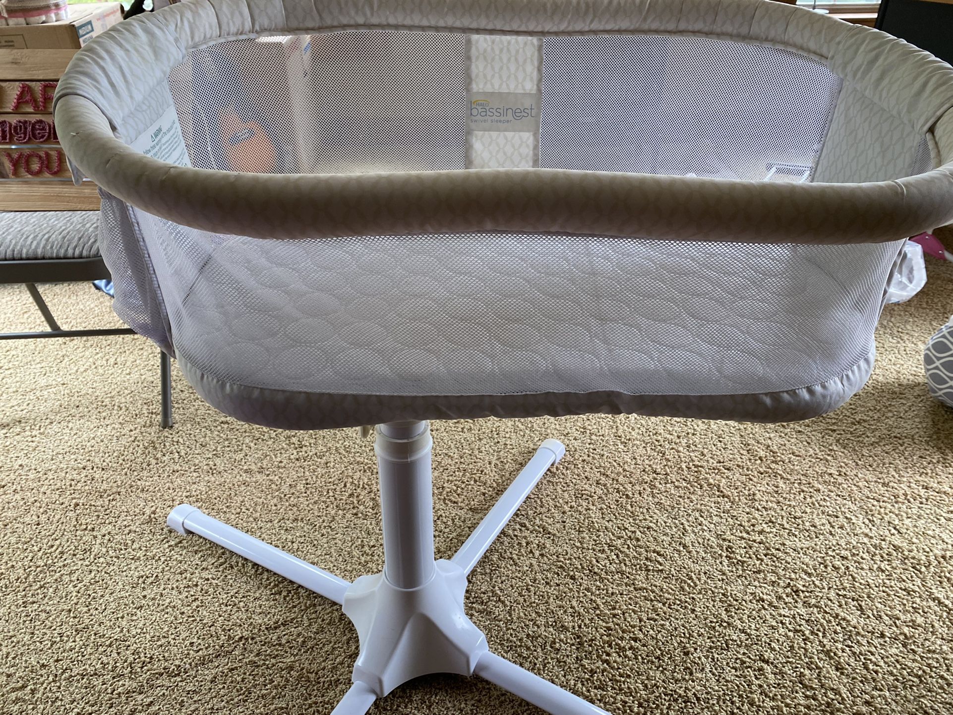 Halo Bassinest (Bassenet) For Baby Under Bed