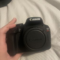 Cannon Rebel Eos T7 With 55 Mm Lense And 300 Mm Lense And Cannon Original Carrying Bag With Three Sd Cards 256 Storage 
